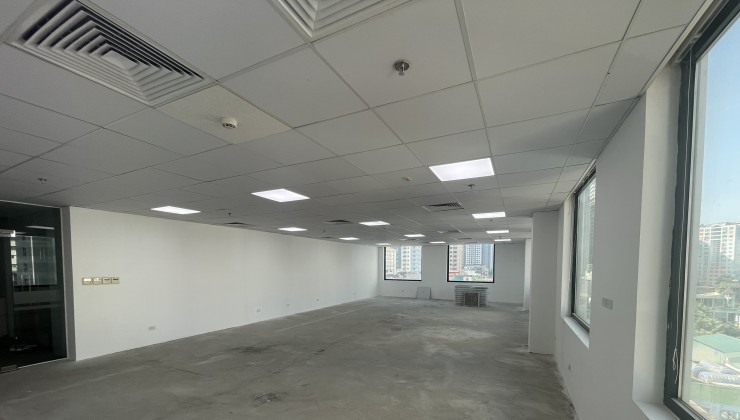 Cho Thuê Văn Phòng 100m2 tại Phố Nguyễn Tuân – 17 Triệu/Tháng